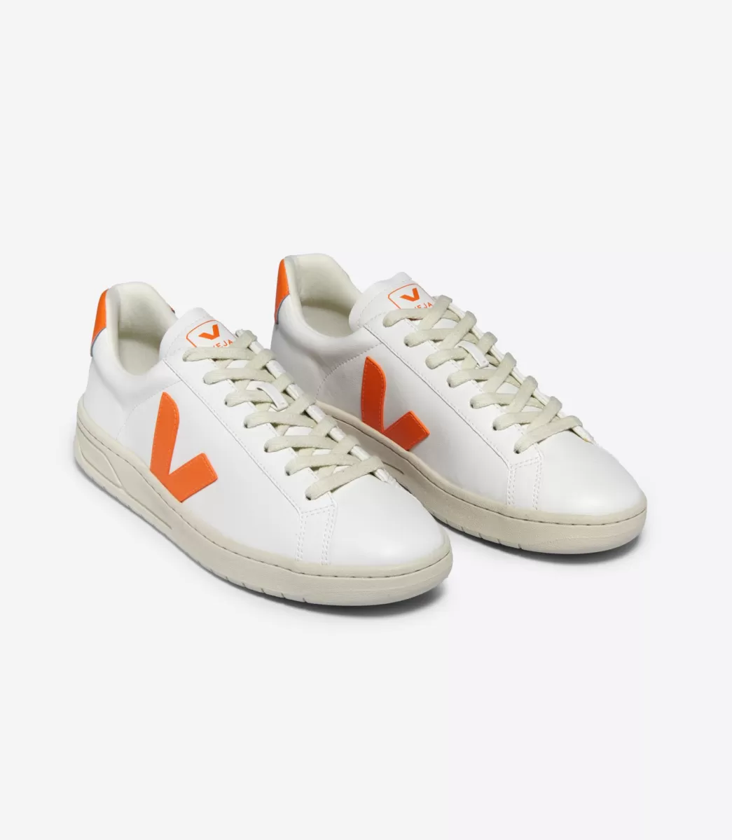 URCA CWL WHITE FURY>VEJA Hot