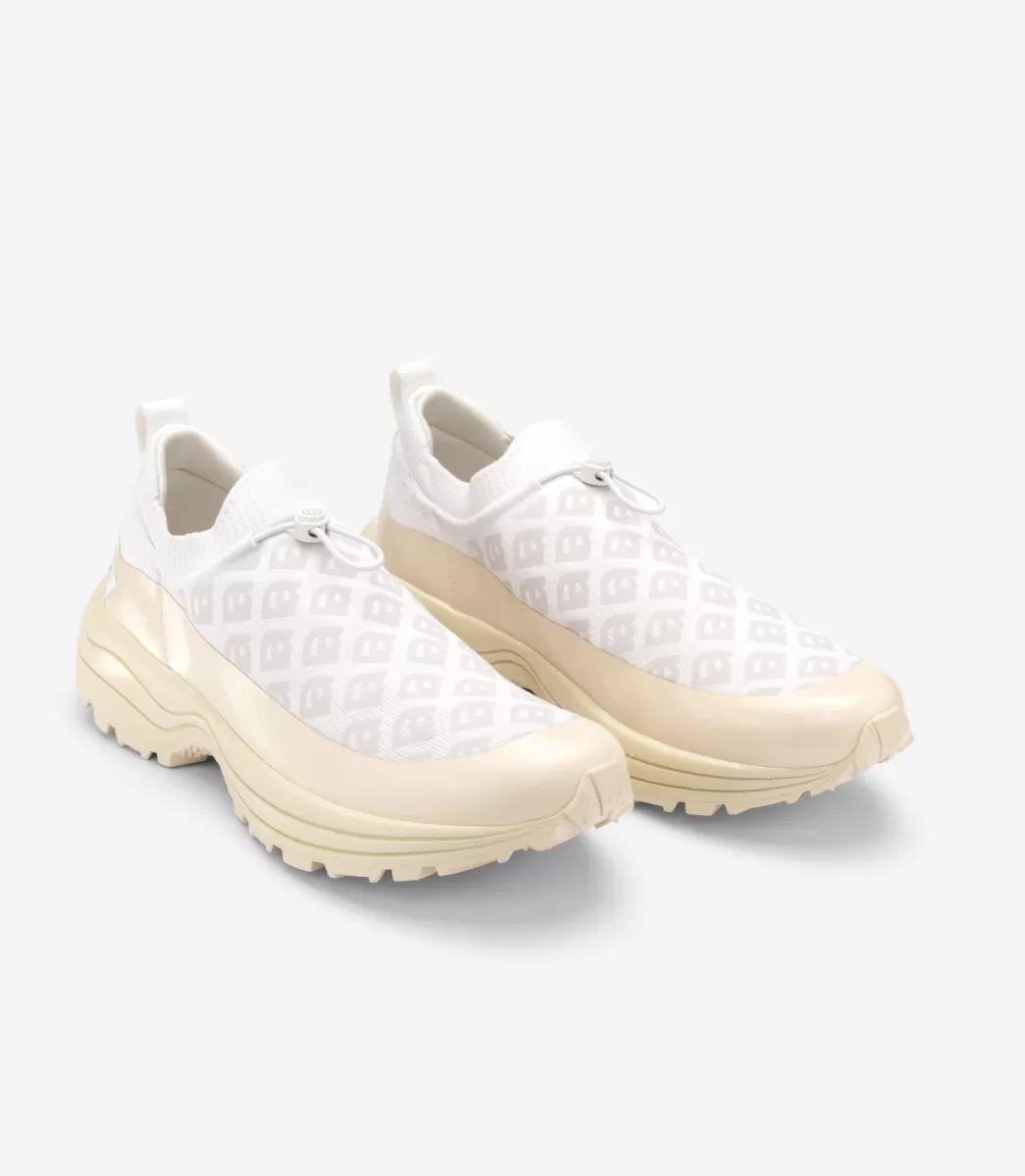 X AMELIE PICHARD WHITE>VEJA Fashion